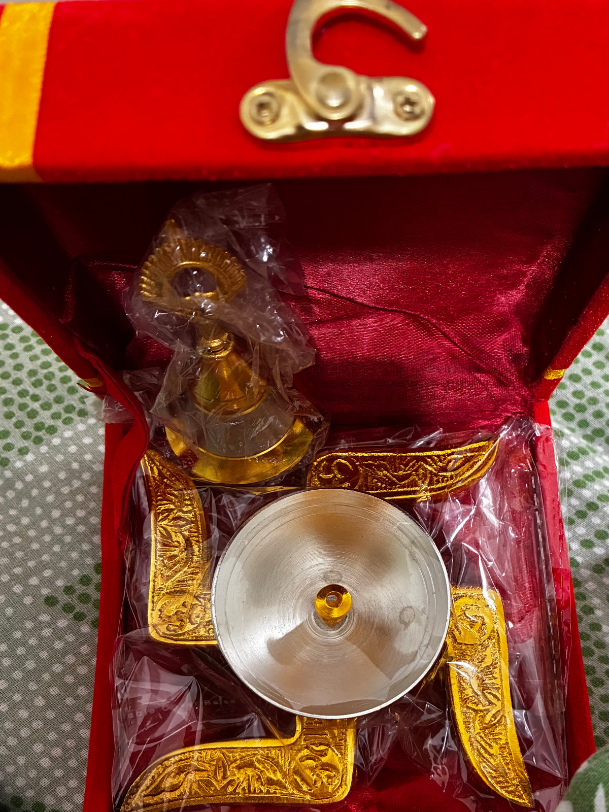 Swastik Diya & Bell Set